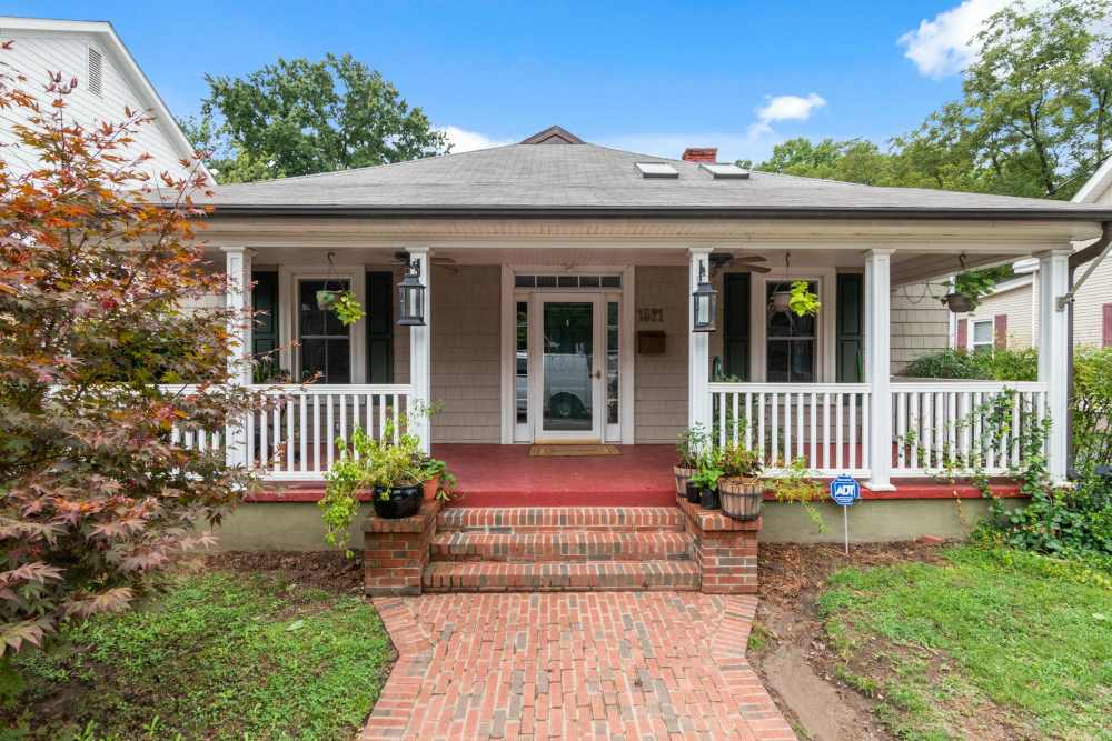 Landscaping Ideas for Small Front Yard